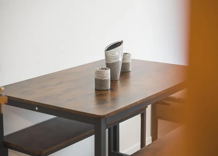 Zf02 Monteurzimmer - Platz Fuer Bis Zu 20 Personen Im Haus - Mehr Und Verfuegbar Ls-crewcomfort *