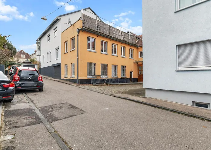 Zf02 Monteurzimmer - Platz Fuer Bis Zu 20 Personen Im Haus - Mehr Und Verfuegbar Ls-crewcomfort Hostel *