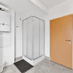 Zf02 Monteurzimmer - Platz Fuer Bis Zu 20 Personen Im Haus - Mehr Und Verfuegbar Ls-crewcomfort Stoccarda